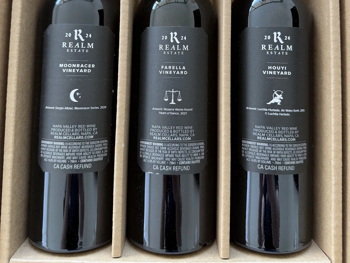 Back labels of the 2024 Moonracer, Farella and Houyi